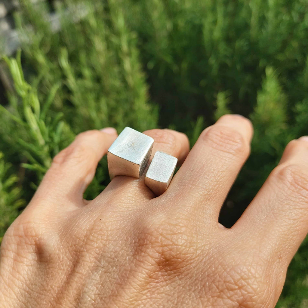 Double cube ring, asymmetric square brutalist sculptural modernist statement