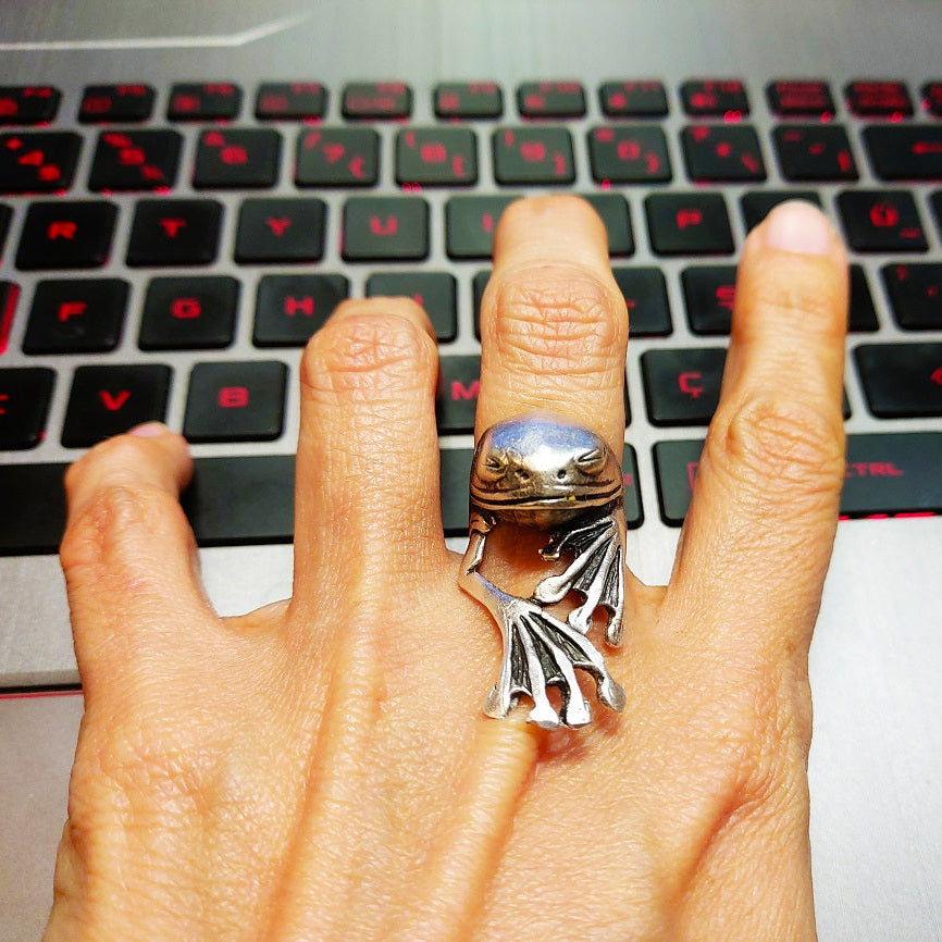 Frog axolotl ring, silver sculptural creature adjustable gothic statement ring