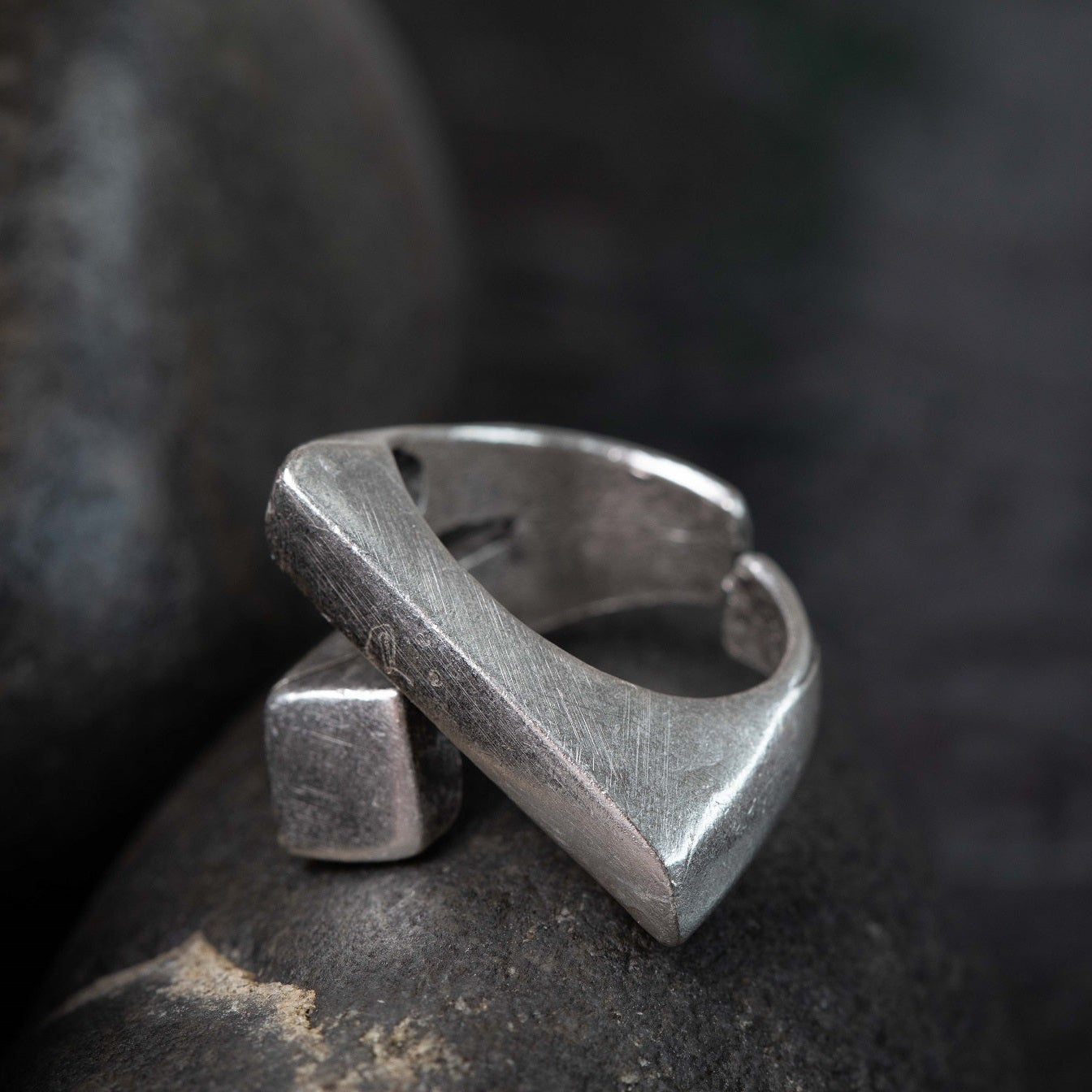 Modernist sculptural ring, brutalist geometric adjustable silver wearable art