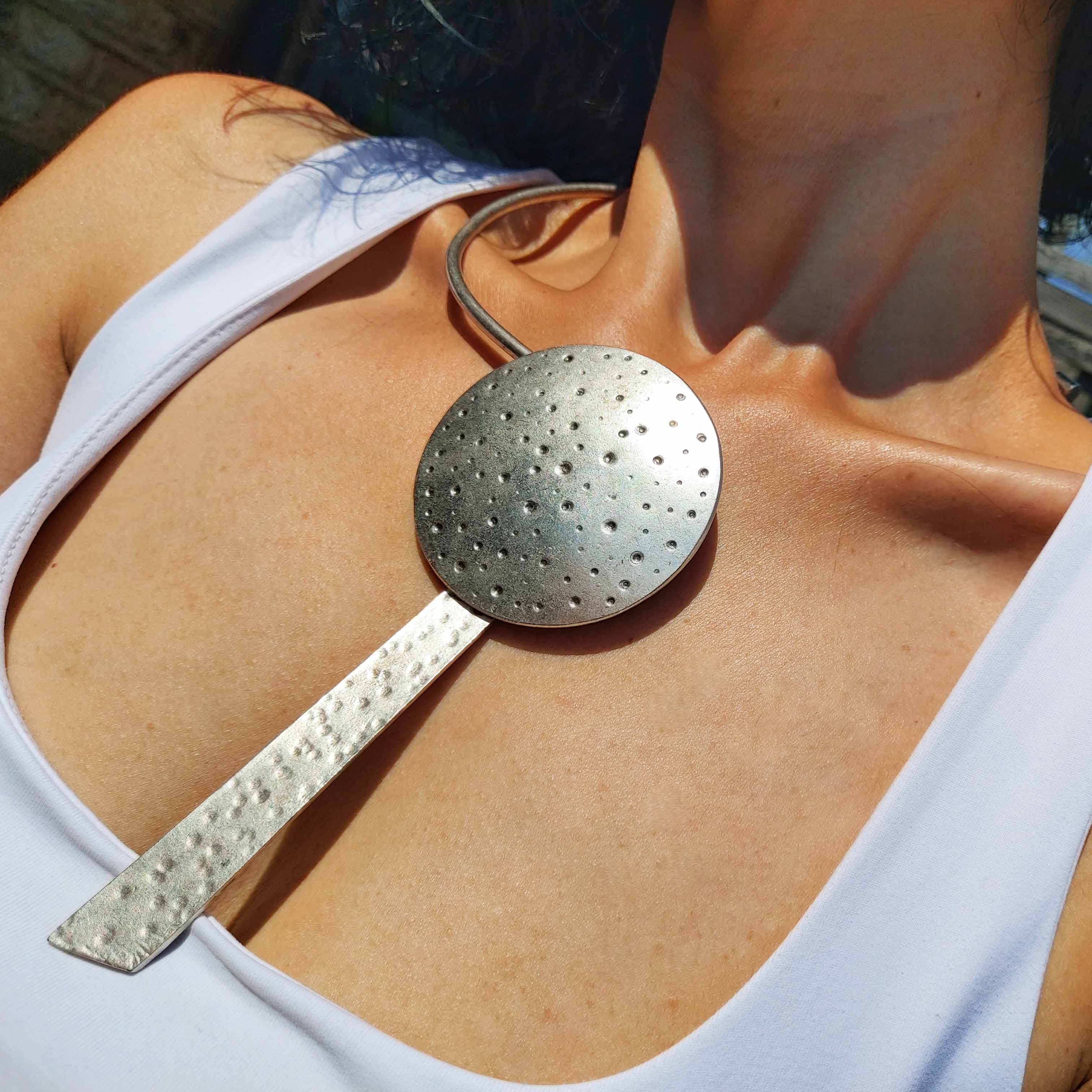 Silver disc bar necklace, dotted textured pendant brutalist choker